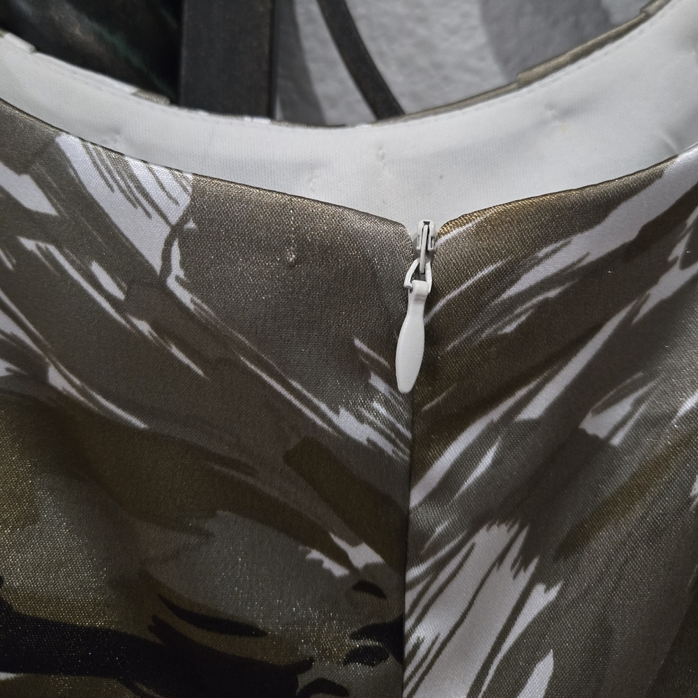London Times Floral Satin Midi Dress - Picture 9 of 10